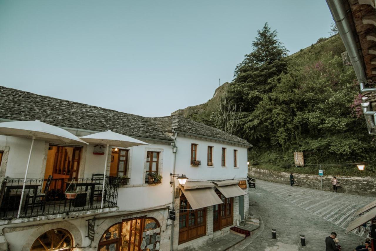 Grey Stone Hotell Gjirokastër Eksteriør bilde