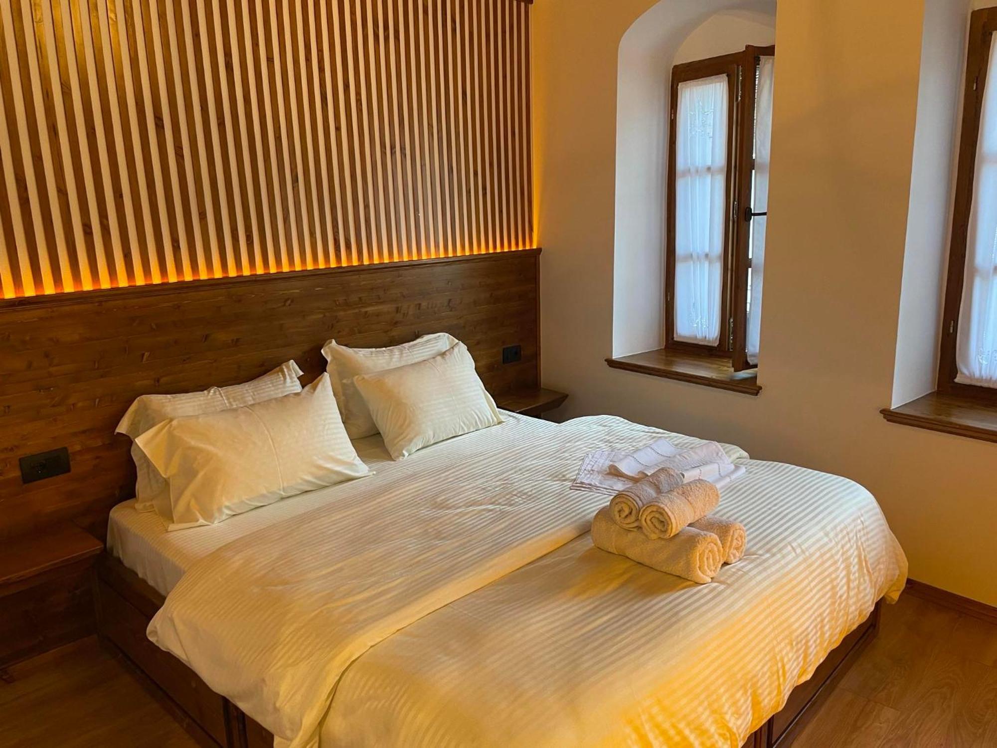 Grey Stone Hotell Gjirokastër Eksteriør bilde