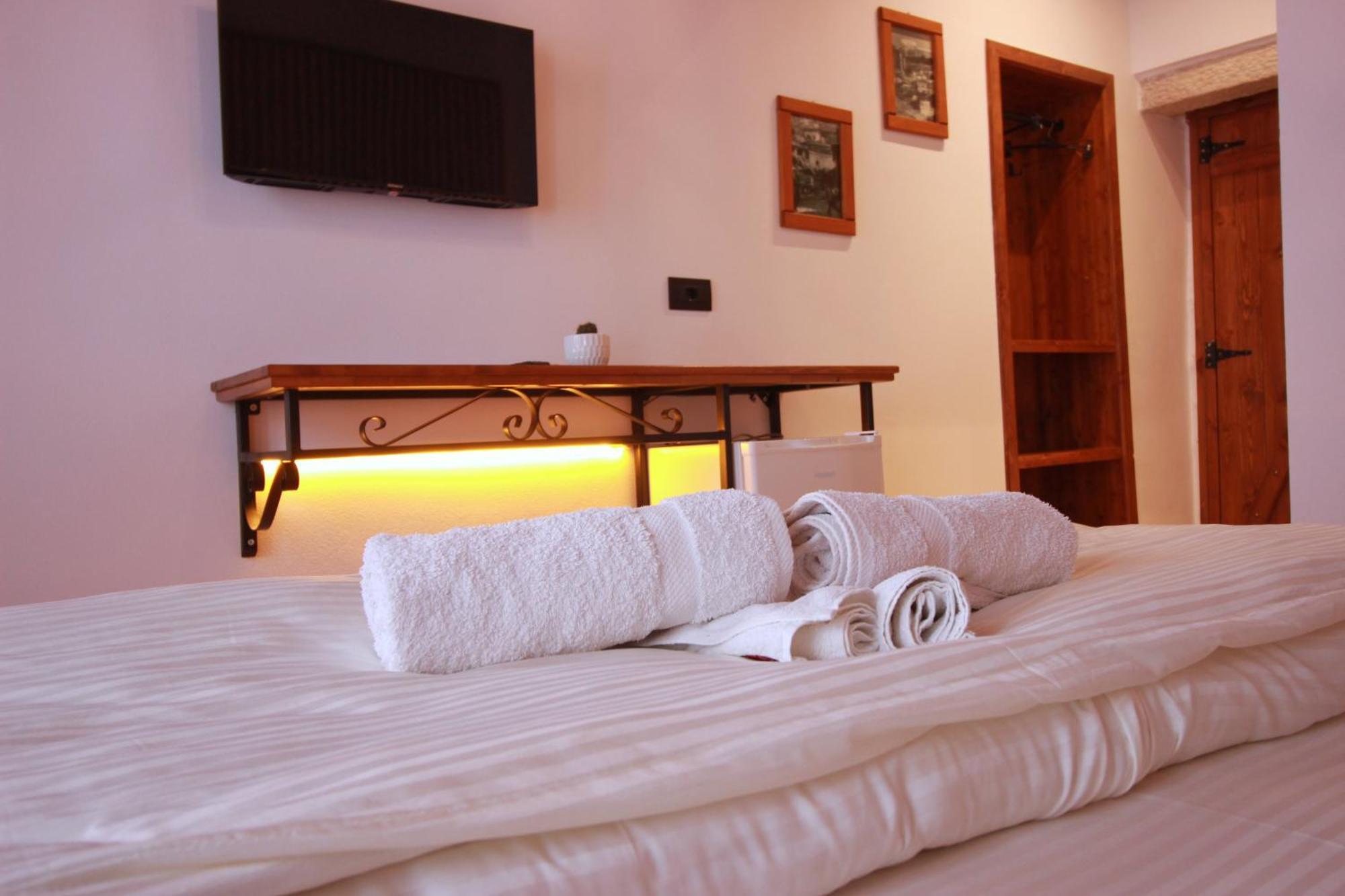 Grey Stone Hotell Gjirokastër Eksteriør bilde