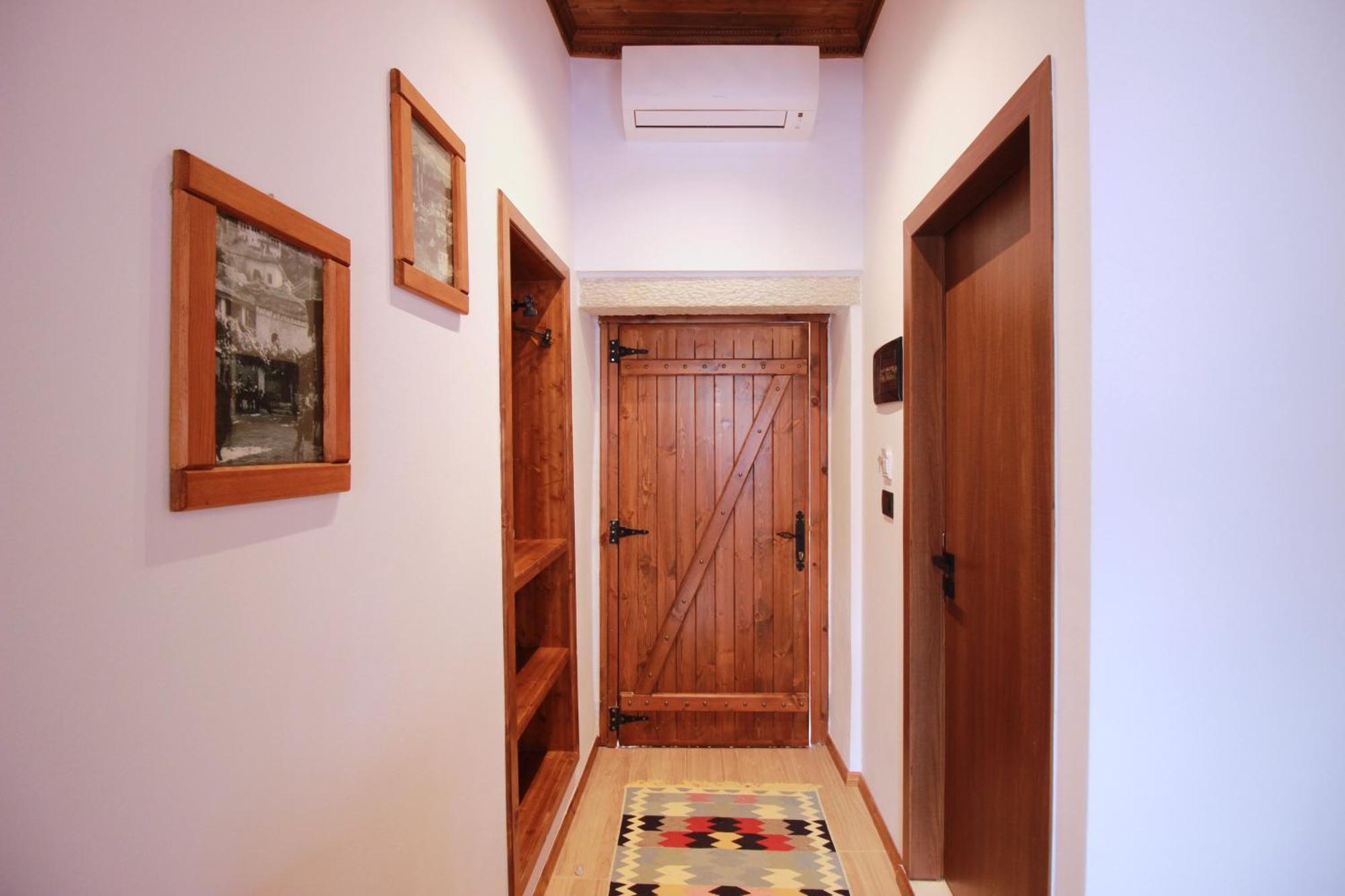 Grey Stone Hotell Gjirokastër Eksteriør bilde