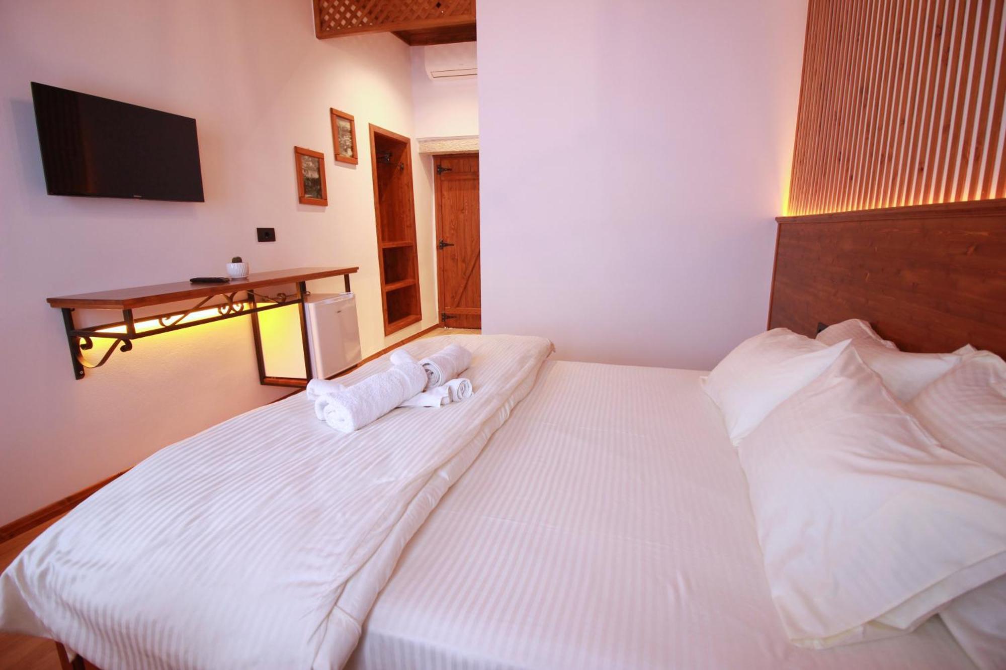 Grey Stone Hotell Gjirokastër Eksteriør bilde