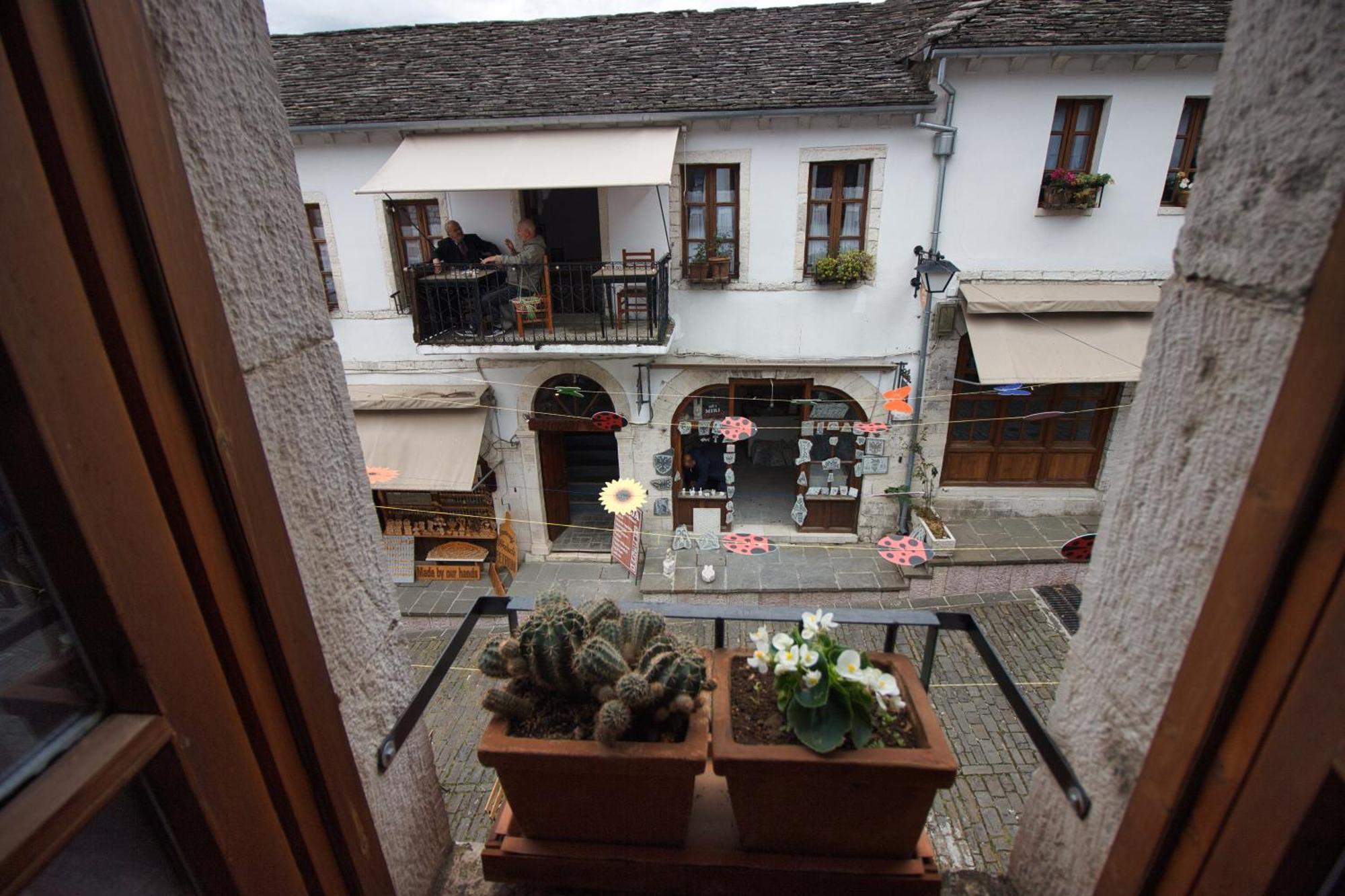 Grey Stone Hotell Gjirokastër Eksteriør bilde