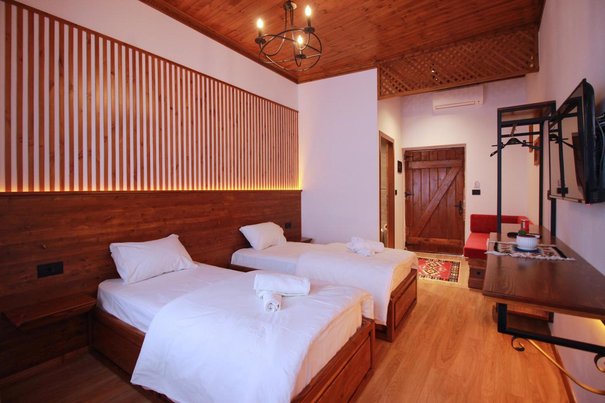 Grey Stone Hotell Gjirokastër Eksteriør bilde