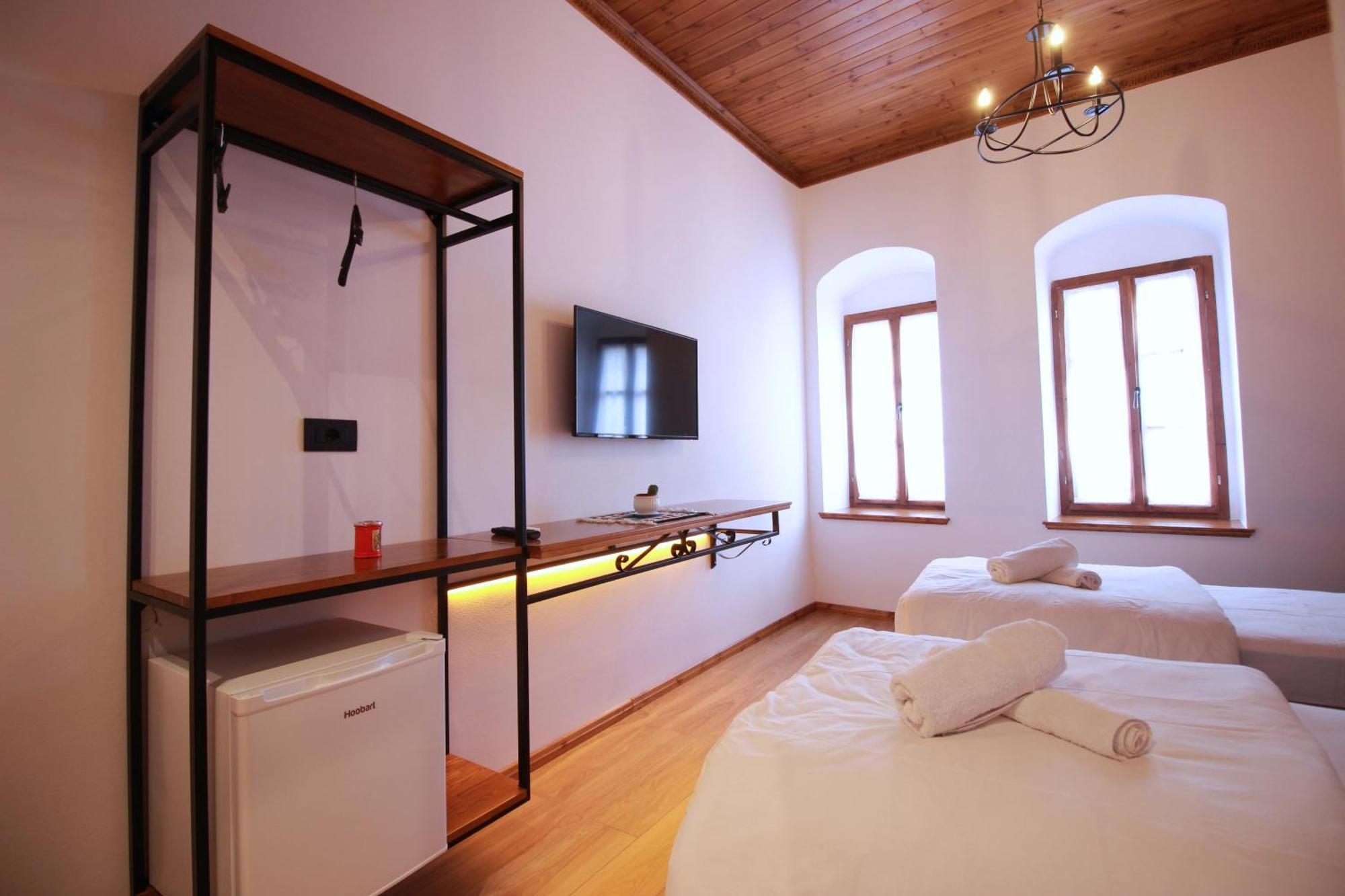 Grey Stone Hotell Gjirokastër Eksteriør bilde
