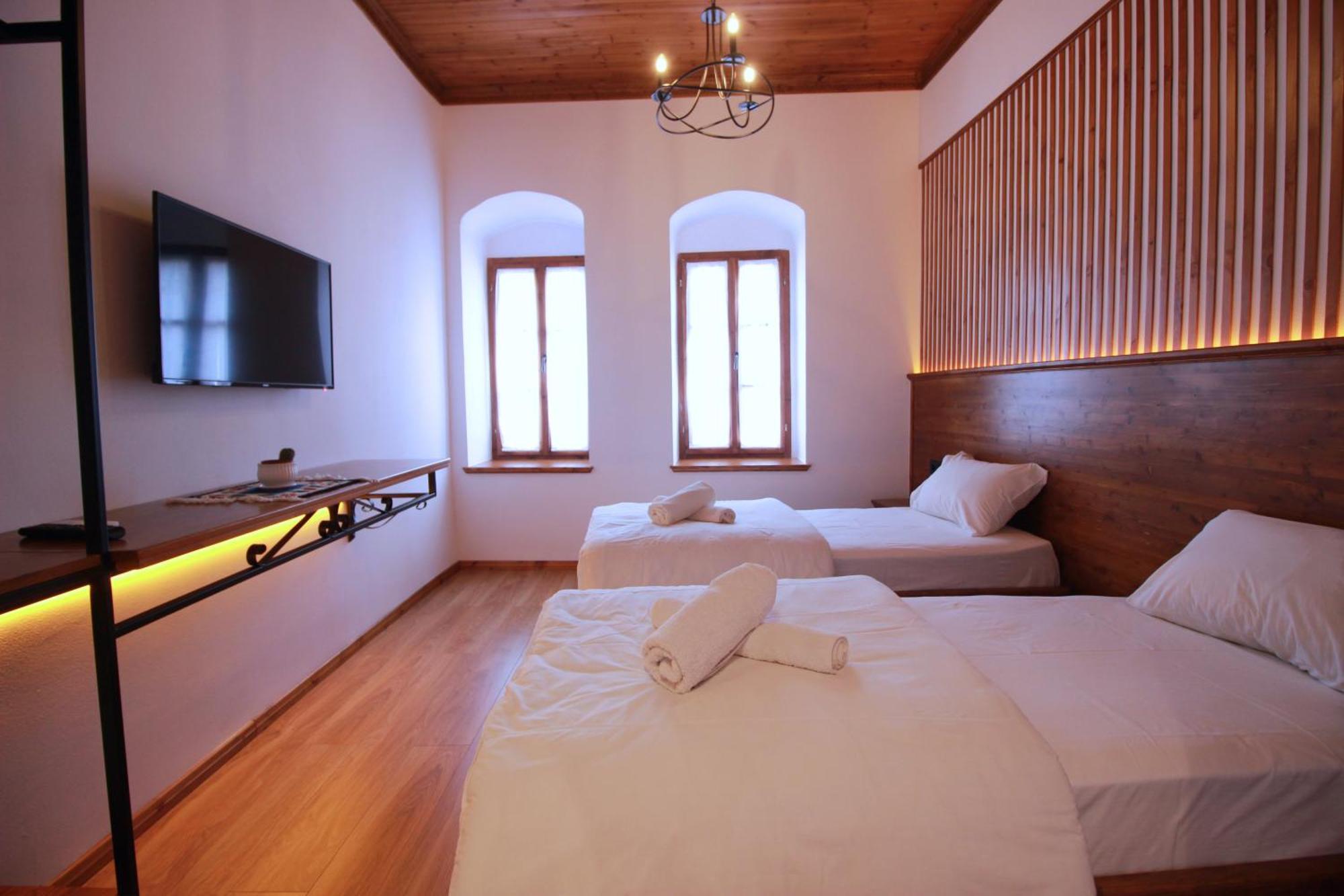 Grey Stone Hotell Gjirokastër Eksteriør bilde