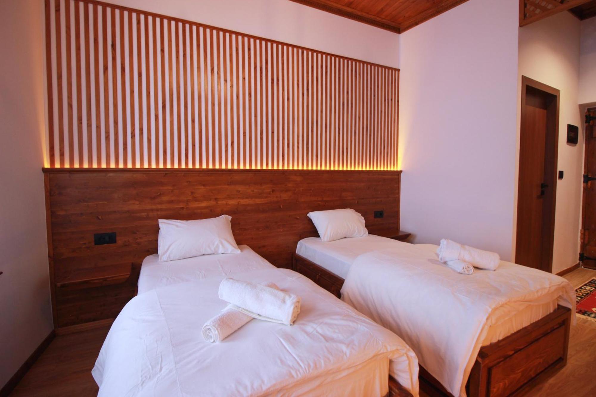 Grey Stone Hotell Gjirokastër Eksteriør bilde