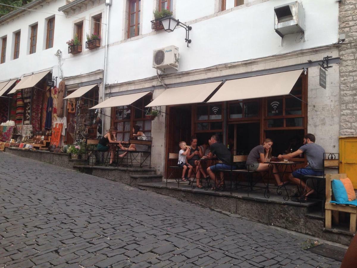Grey Stone Hotell Gjirokastër Eksteriør bilde